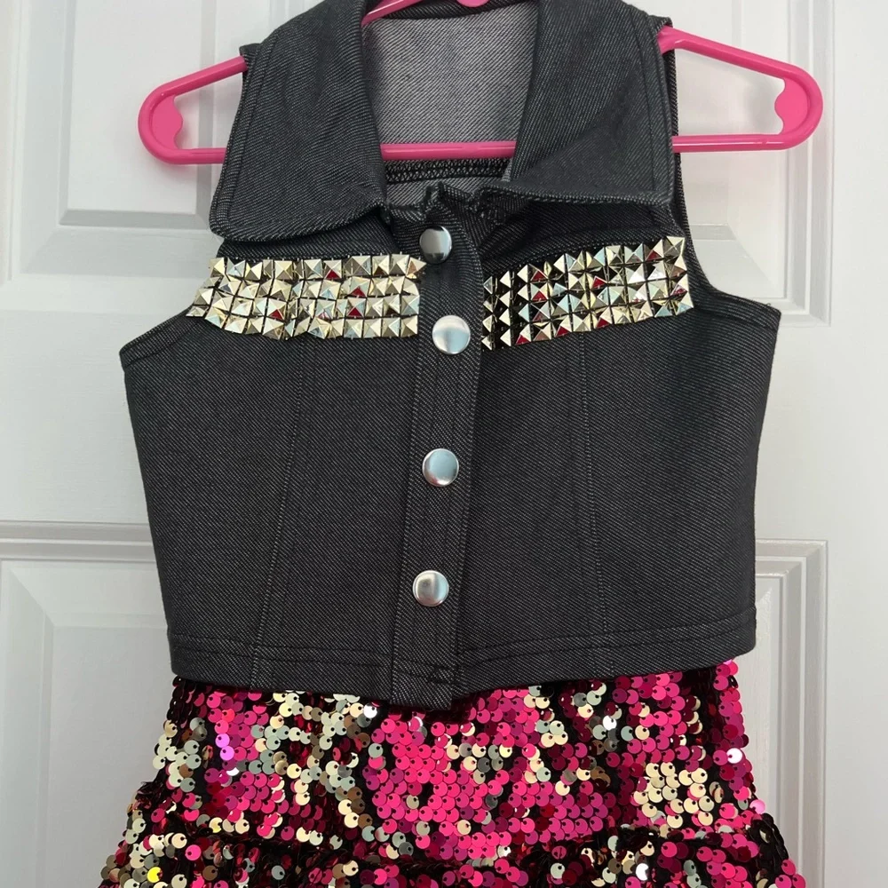 Weissman Hip Hop sparkly Dance costume small
